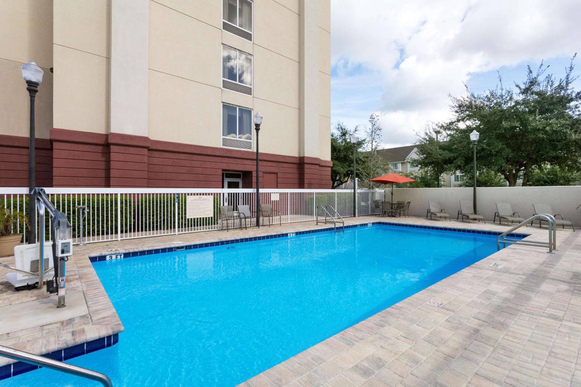 Hampton Inn Leesburg Tavares מראה חיצוני תמונה